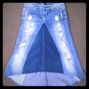 High-low denim skirt